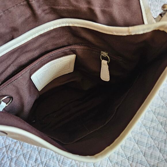 Y2k Coach Signature Soho Shoulder Bag/Crossbody #6376 In Winter White & Cream - Picture 7 of 7